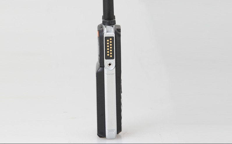 Hytera X1p���^