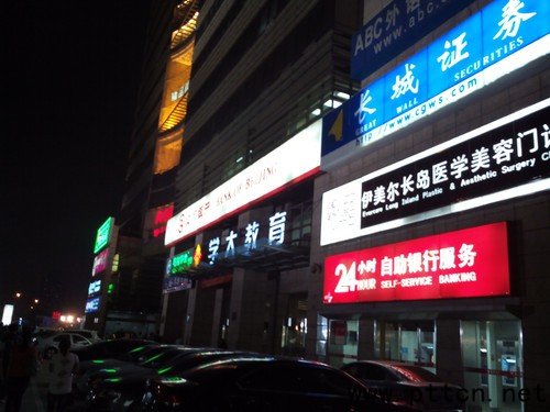 IP67���eȫ�ܷ�C�� �����p����ĿV9�u�y 